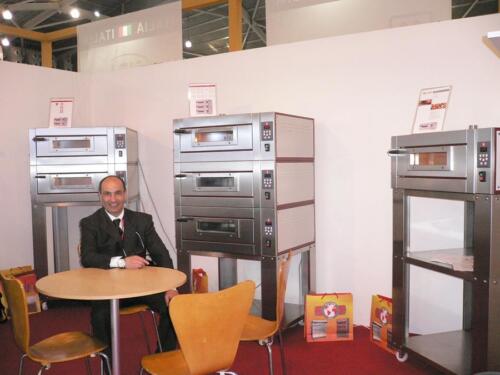 3 FOOD HOTEL SINGAPORE 2010